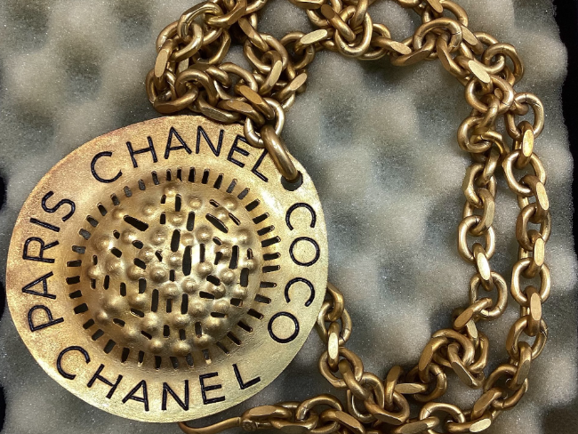 シャネル チェーン ベルトを買取｜大阪府大阪市北区｜天六店  