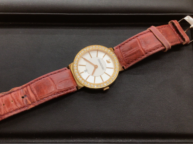 スワロフスキー グレイスフル 腕時計を買取｜東京都新宿区｜目白通り店  