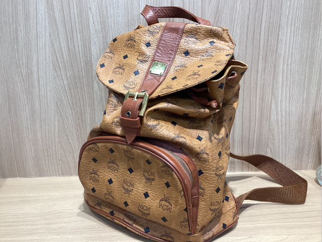 MCM ヴィンテージ リュックを買取｜大阪府摂津市｜摂津店 ｜ ブランド  