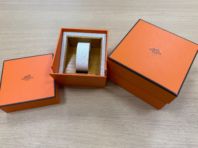エルメス 腕時計 化粧箱*2点セットを買取｜大阪府大阪市西区｜北堀江店 