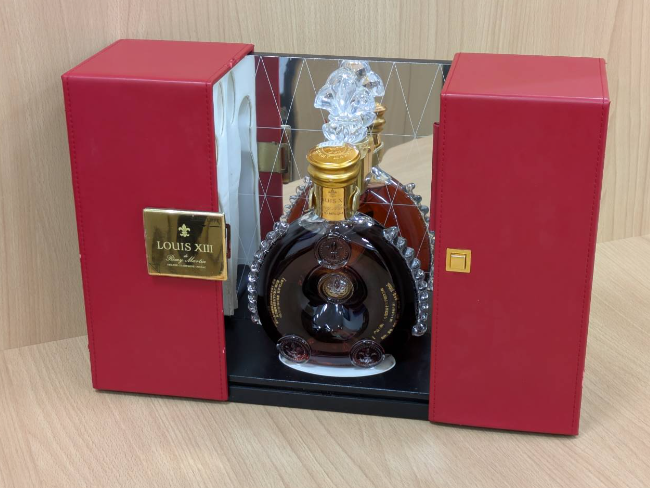 正規品]レミーマルタン ルイ13世 ザ・クラシック 40° 700ml | 酒