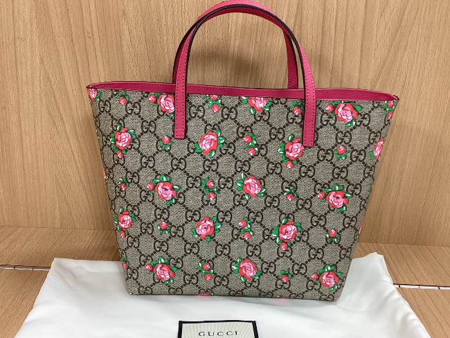 GUCCI キッズ　刺繍　GG柄　グッチ　110〜120 GUCCI キッズ刺繍GG柄グッチ110〜120