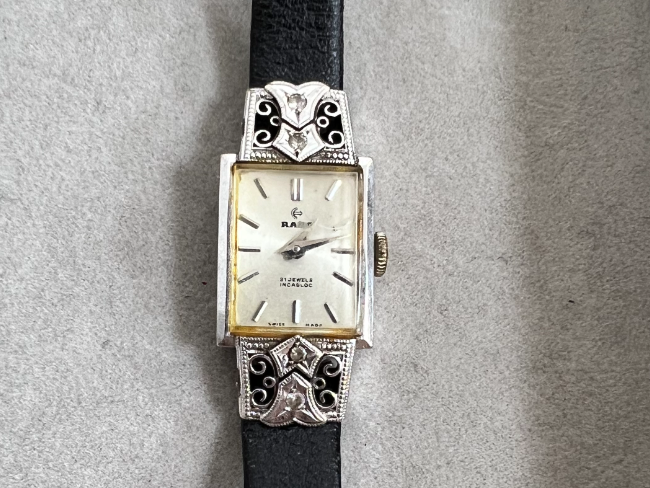 ラドー　腕時計　ビンテージ　手巻き　銀　スクエア　ビンテージ　22ｍｍ 楽天市場】ラドー RADO シルエット 手巻き レディース 腕時計