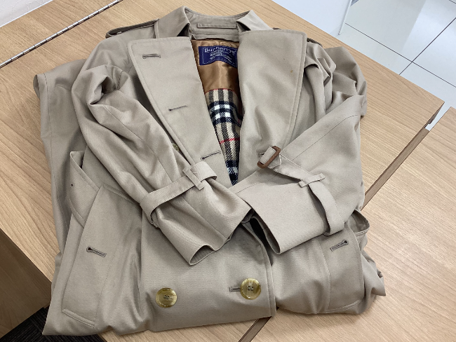 □ BURBERRY バーバリー 裏地ノバチェック 長袖 ライナー付