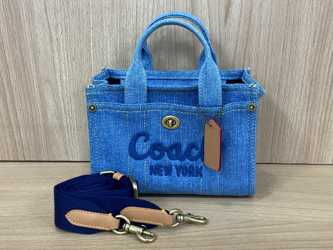 COACH ターンロック ハンドバッグ シグネチャー パッチワーク デニム