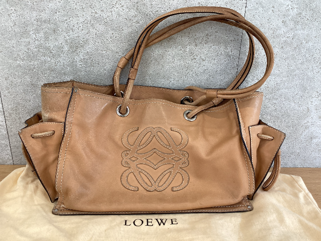 【通常販売・値下げしました！】LOEWE ロエベ　アナグラム　ビジネスバッグ LOEWE Anagram(ロエベ アナグラム) バッグ・カバン(レディース