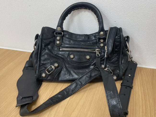 バレンシアガ ジャイアントの高価買取・査定ならブランド買取のエコリング