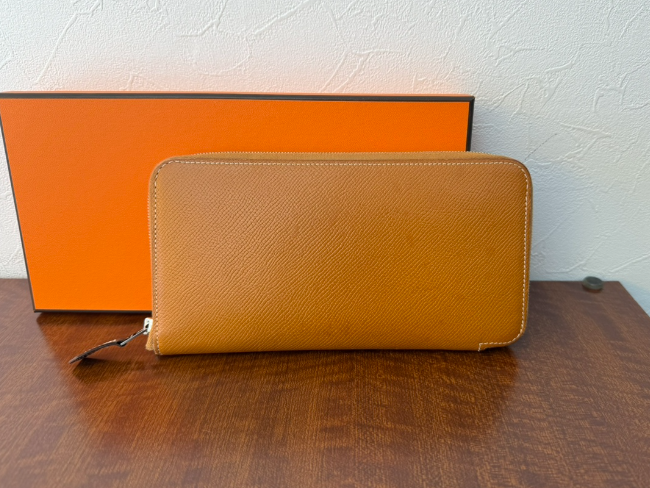 今日だけ割引HERMES財布 財布 《シャルニエール》 コンパクト - レッド | Hermès