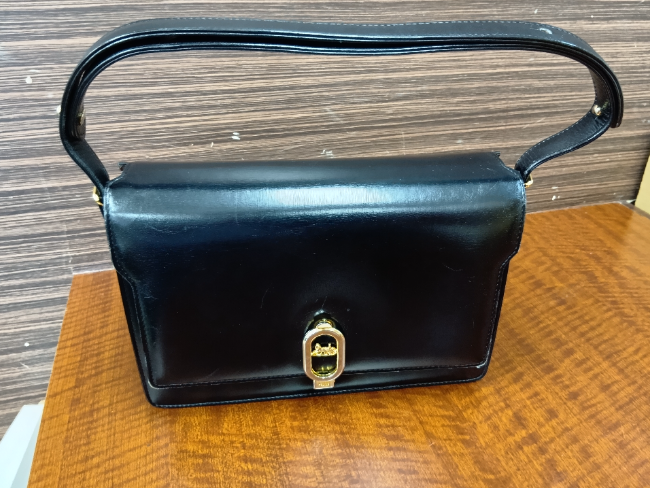 セリーヌ サルキーの高価買取・査定ならブランド買取のエコリング