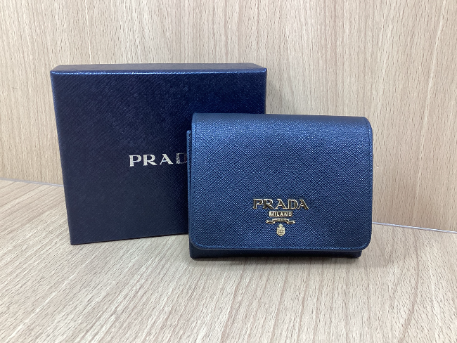 PRADA ネイビー リボン付き三つ折り財布 プラダ サフィアーノ 財布