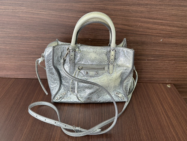バレンシアガBALENCIAGAペーパーミニ 中古・古着通販】BALENCIAGA (バレンシアガ) ペーパーミニ