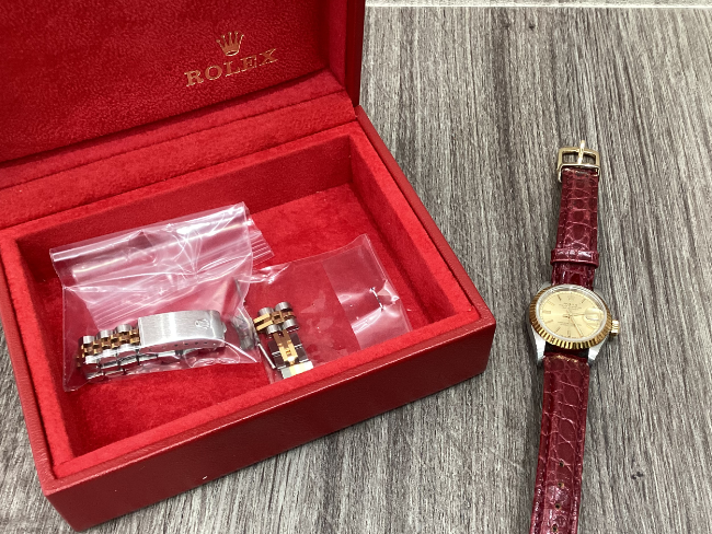 ROLEX ロレックス 空箱 赤色 レディースモデル用 美品 ROLEX ロレックス 空箱 赤色 レディースモデル用 ロレックス 赤 化粧箱