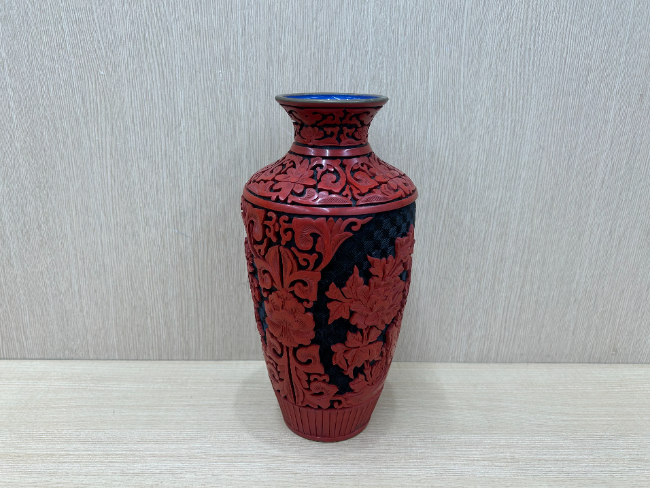 岩田久利・瑠璃金彩壺を買取｜東京 ｜ ブランド品の買取ならエコ