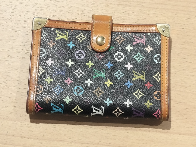 ルイ・ヴィトン ポルトフォイユ・ヴィエノワの高価買取・査定なら