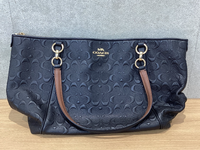 COACH コーチ　エコ配選択くれると嬉しいです COACH コーチ エコ配選択くれると嬉しいです