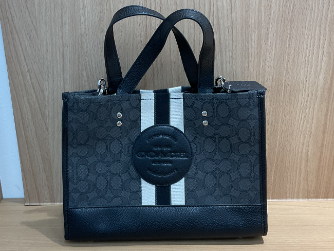 COACH コーチ　エコ配選択くれると嬉しいです COACH コーチ エコ配選択くれると嬉しいです