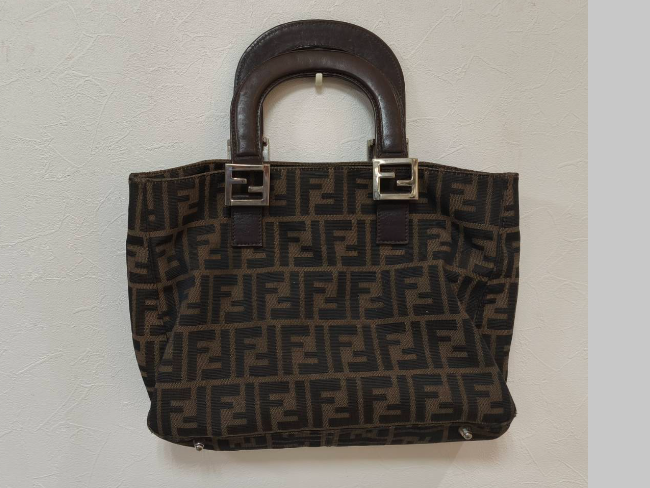 フェンディの高価買取・査定ならブランド買取のエコリング