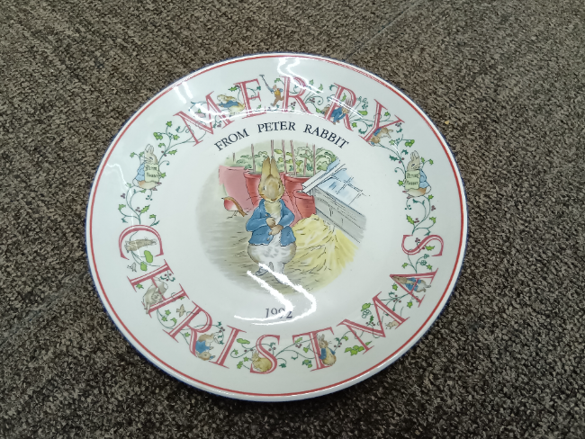 高級！日高翡翠製 獅子彫刻 香炉 翡翠製獅子彫刻三足香炉