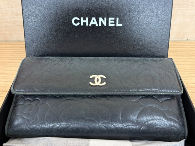 シャネル カメリアの高価買取・査定ならブランド買取のエコリング