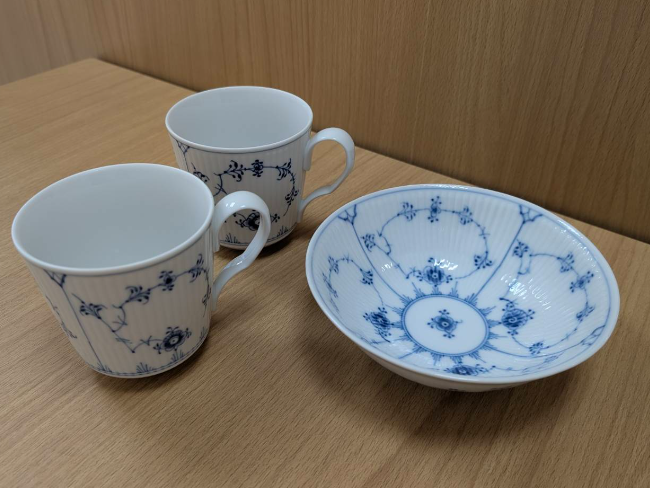 陶磁器の香合（柿型3個） 陶磁器の香合（柿型3個）