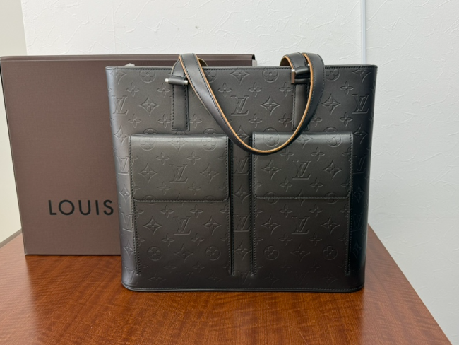 ルイ・ヴィトン モノグラムマットの高価買取・査定ならブランド