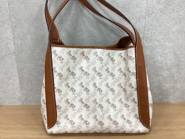 コーチ ホーボーの高価買取・査定ならブランド買取のエコリング