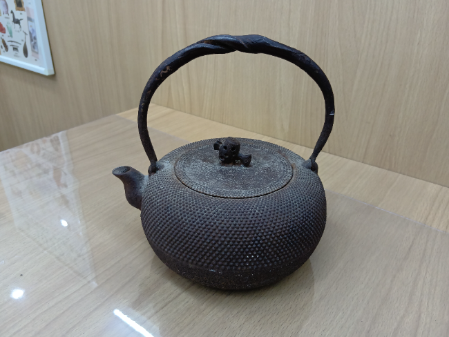 翡翠 獅子香炉 ｜ ブランド品の買取ならエコリング