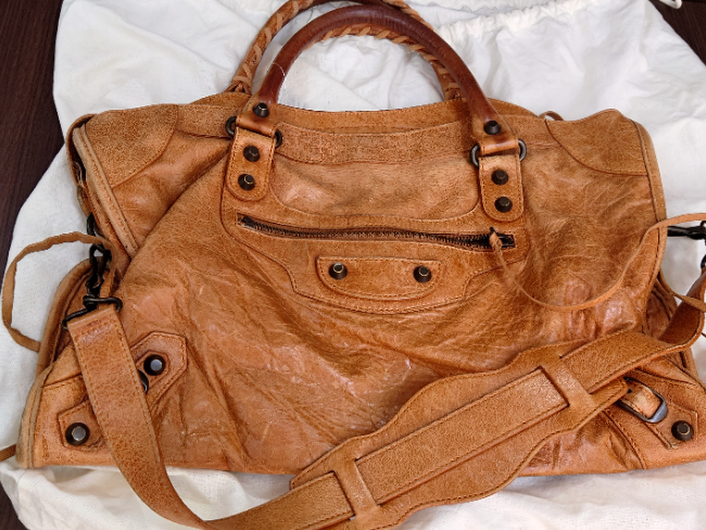 バレンシアガ ツィギーの高価買取・査定ならブランド買取のエコリング