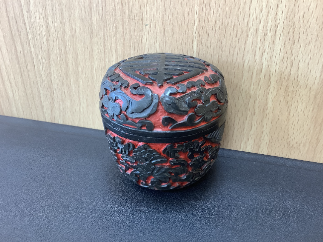 12代 中里 太郎右衛門 作 唐津 ぐい呑み ｜ ブランド品の買取ならエコ