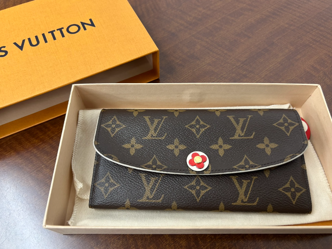 ルイ・ヴィトン ポルトフォイユ・エミリーの高価買取・査定なら