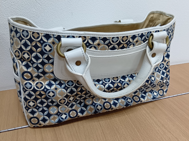 セリーヌ ブギーバッグの高価買取・査定ならブランド買取のエコリング