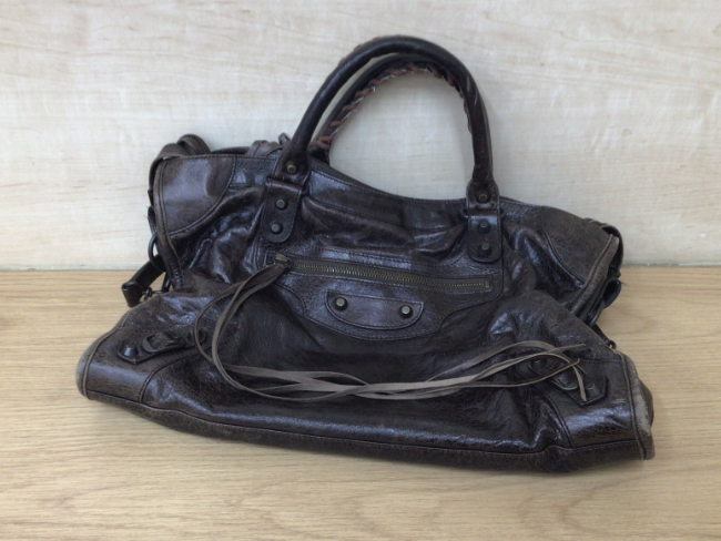 バレンシアガ ファーストの高価買取・査定ならブランド買取のエコリング