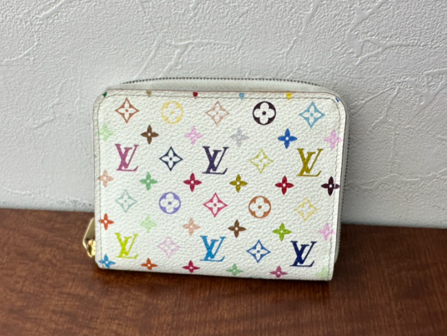 ルイ・ヴィトン マルチカラーの高価買取・査定ならブランド買取のエコ