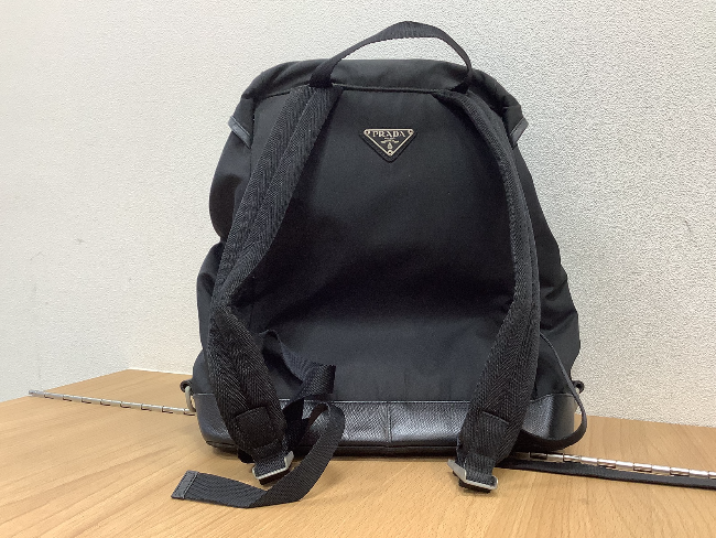 プラダ バックパックの高価買取・査定ならブランド買取のエコリング