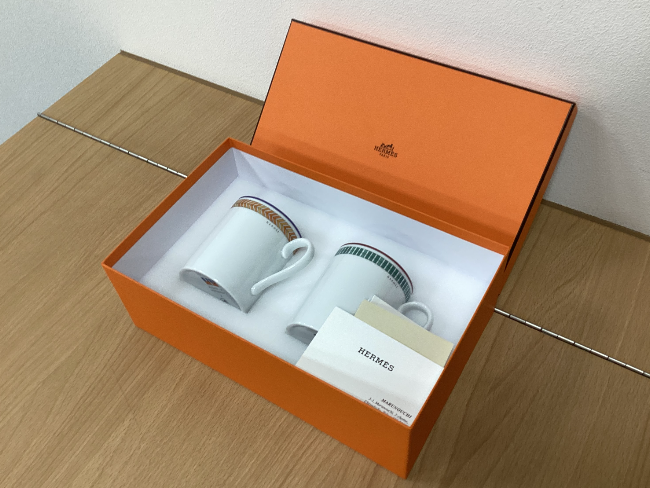 エルメス アン・コントルポワン ペア マグカップ