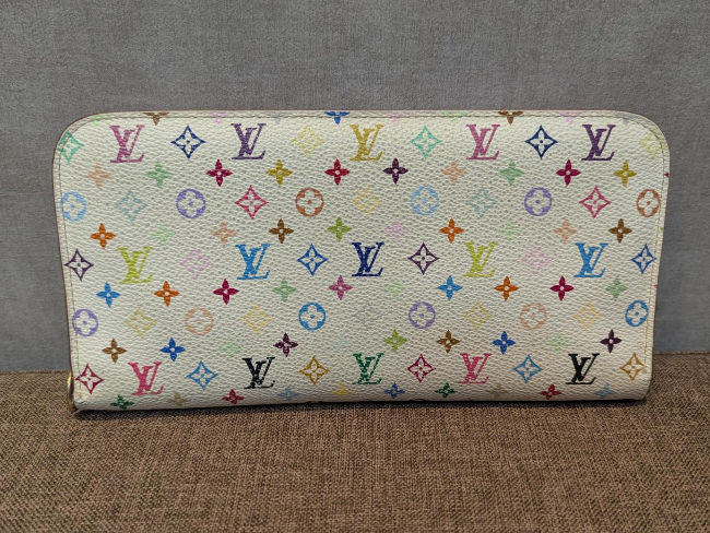 ルイ・ヴィトン マルチカラーの高価買取・査定ならブランド買取のエコ