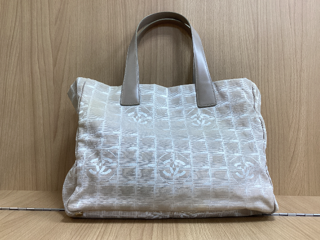 シャネル ニュートラベルの高価買取・査定ならブランド買取のエコリング