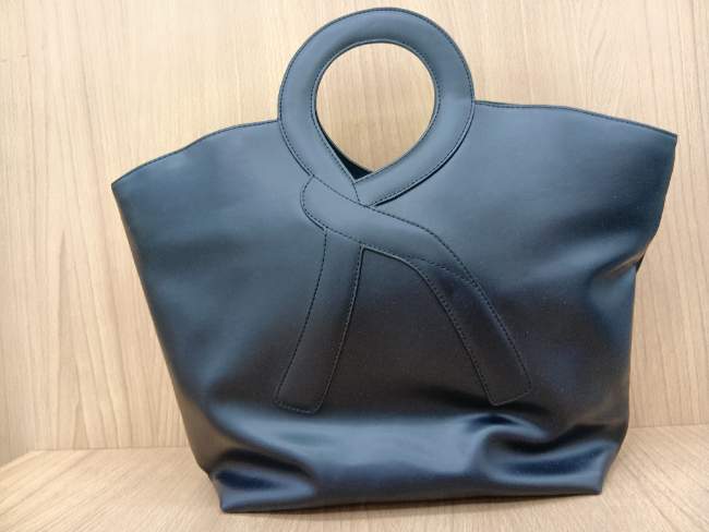 ロベルタ ディ カメリーノの高価買取・査定ならブランド買取のエコリング