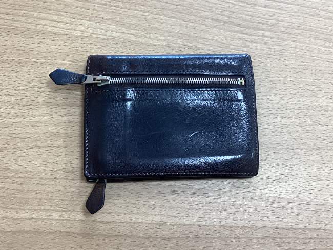 ノベルティ HERMES 本革バック ボタン印字 20260716_kakamigahara_6a586c88