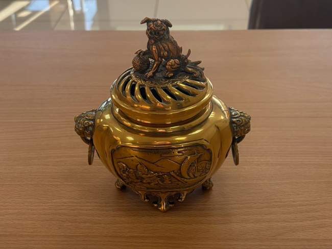 翡翠 獅子香炉 ｜ ブランド品の買取ならエコリング